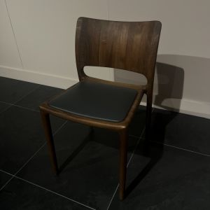 Artisan Latus eetstoel walnoot