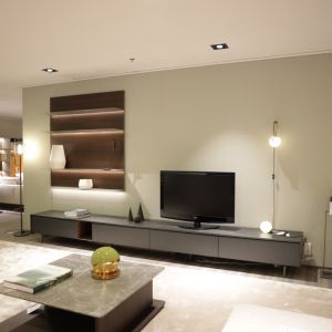 Molteni&C Evolution tv-kastopstelling incl hangelement 