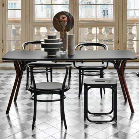 Thonet